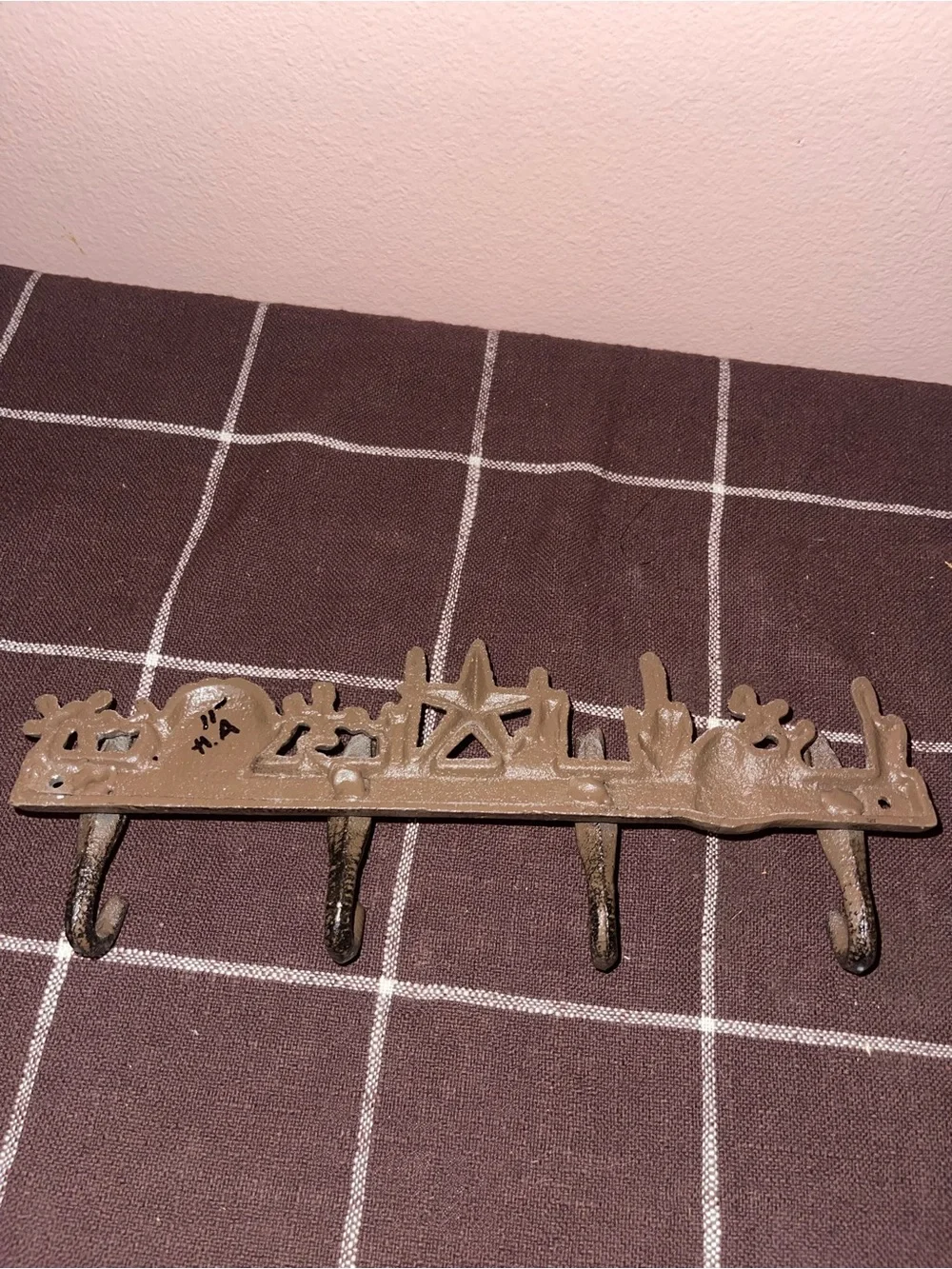 Cast Iron Coat/Robe Rack with Seahorses, Fish & Starfish Wall Decor